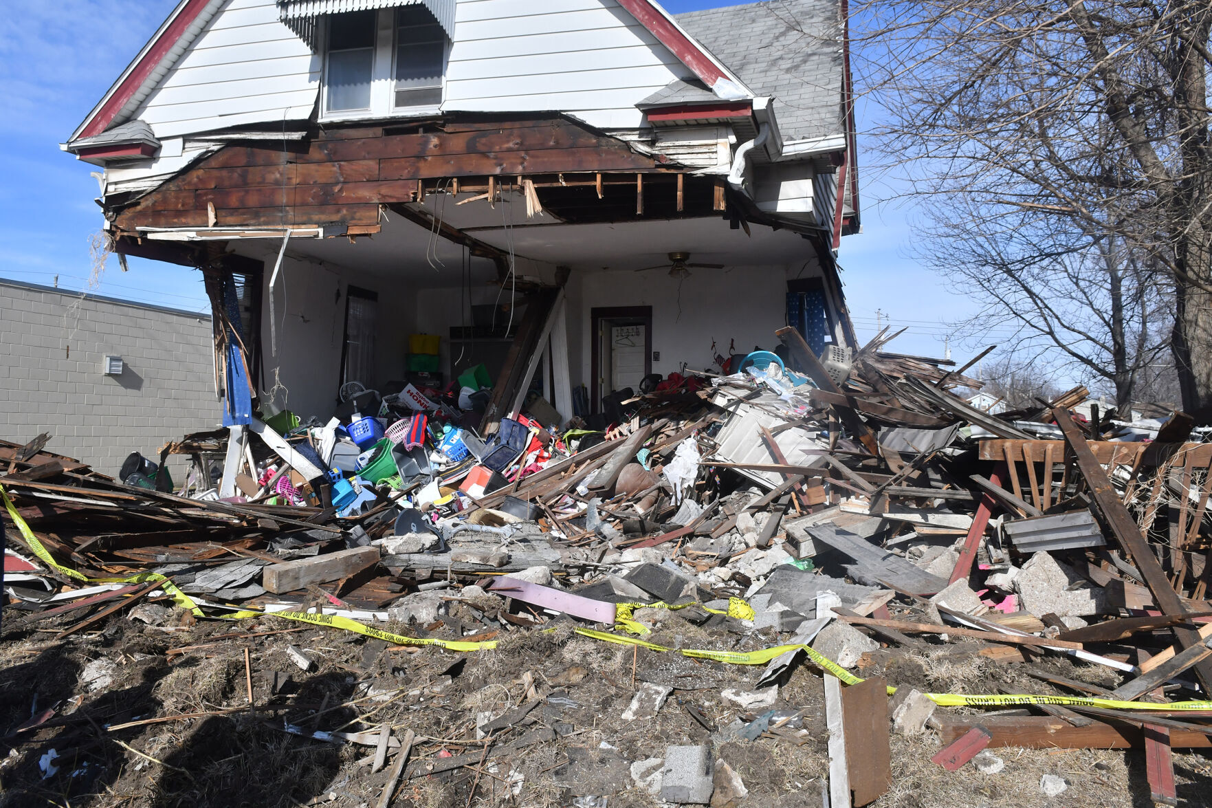 022822-qc-nws-crash-068